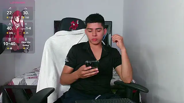 Snapshot of cutes_baby chatting on 6, 12, 2024 cutes baby online show from 6, 12, 2024