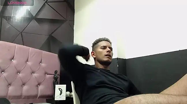 Chris Dick23 online show from 31, 12, 2024