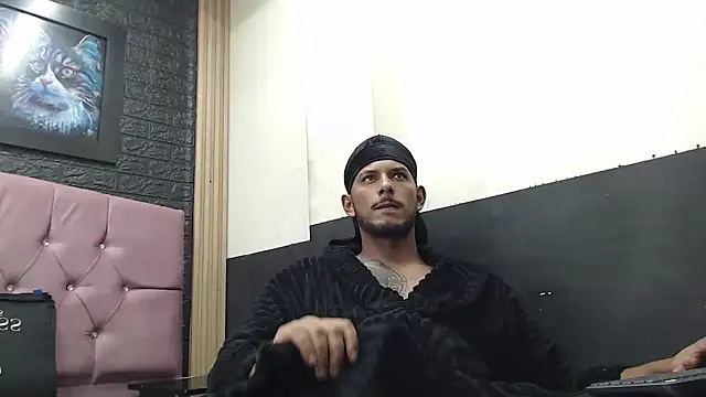 Chris Dick23 online show from 21, 10, 2025