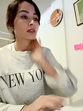 Snapshot of reme_ark23 chatting on 1, 10, 2025 reme ark23 online show from 1, 10, 2025