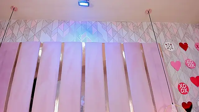 Snapshot of AlinaSweett chatting on 15, 2, 2025 AlinaSweett online show from 15, 2, 2025