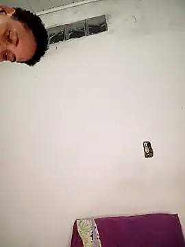 Su Duarte 1 online show from 8, 1, 2025