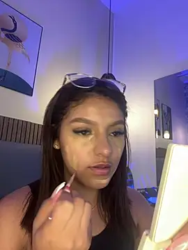 Snapshot of NicolleeEvanss chatting on 1, 7, 2026 NicolleeEvanss online show from 1, 7, 2026