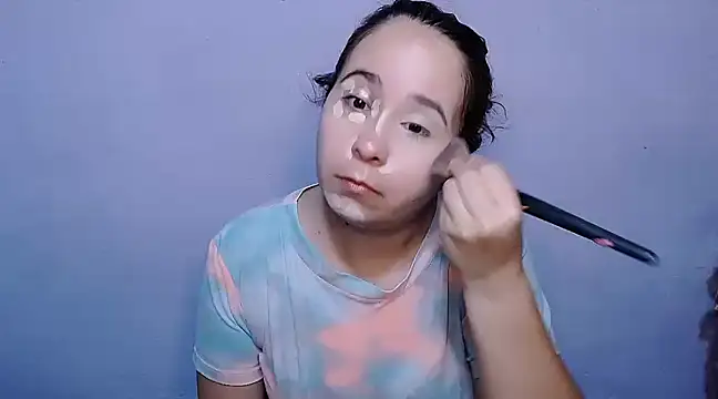 SubLayla01 online show from 12, 12, 2024