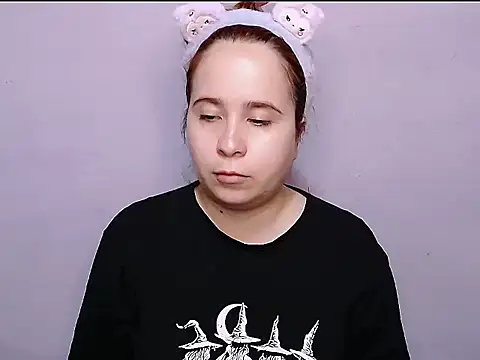 SubLayla01 online show from 24, 10, 2025