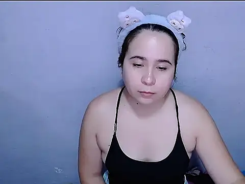 SubLayla01 online show from 9, 2, 2026