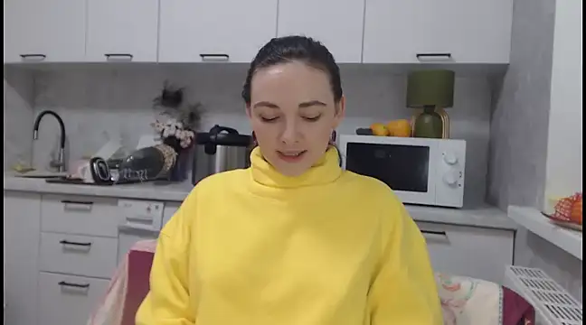 Snapshot of StacyMind chatting on 9, 12, 2024 StacyMind online show from 9, 12, 2024