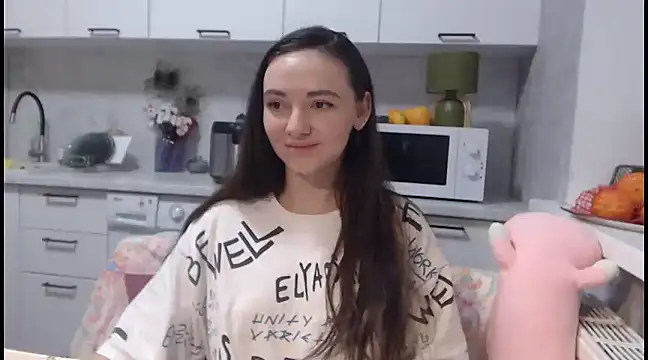 Snapshot of StacyMind chatting on 10, 12, 2024 StacyMind online show from 10, 12, 2024