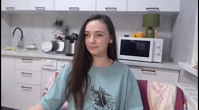 Snapshot of StacyMind chatting on 12, 12, 2024 StacyMind online show from 12, 12, 2024