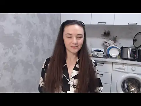 Snapshot of StacyMind chatting on 11, 1, 2025 StacyMind online show from 11, 1, 2025