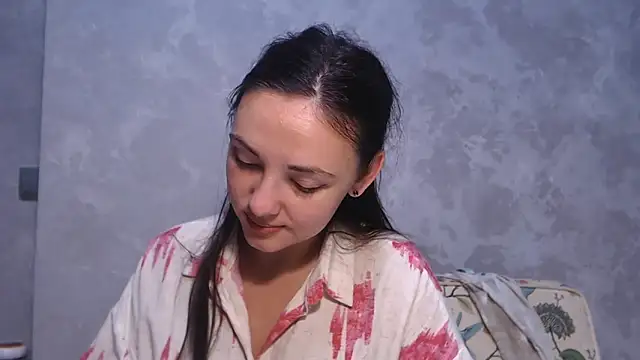 Snapshot of StacyMind chatting on 8, 9, 2025 StacyMind online show from 8, 9, 2025