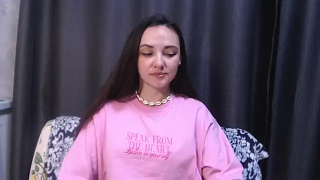 Snapshot of StacyMind chatting on 28, 9, 2025 StacyMind online show from 28, 9, 2025