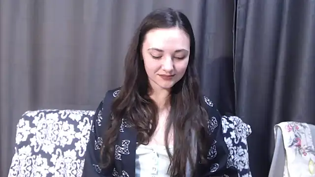 Snapshot of StacyMind chatting on 9, 11, 2025 StacyMind online show from 9, 11, 2025