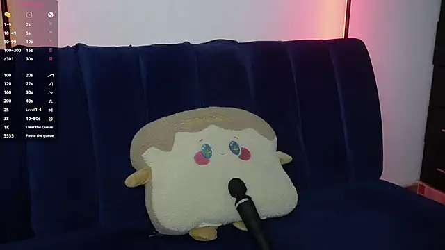 Snapshot of abby__make chatting on 17, 10, 2025 abby make online show from 17, 10, 2025