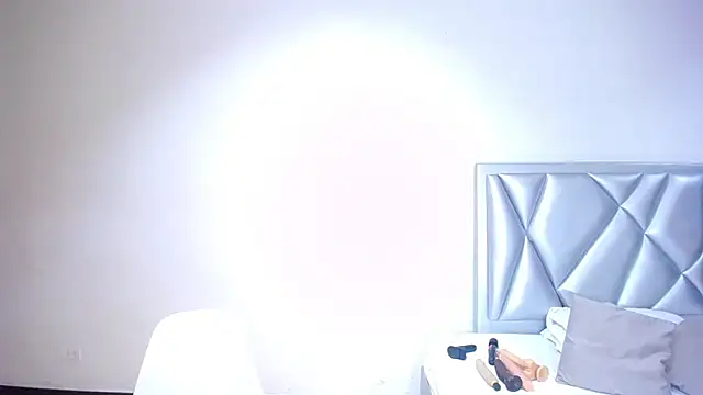 exotic karmella online show from 21, 1, 2025