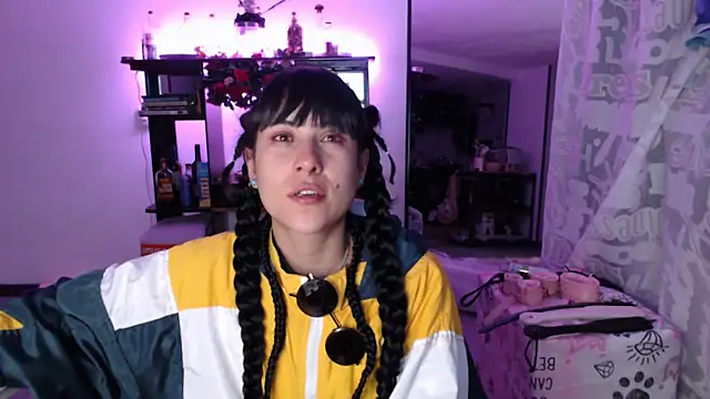 Snapshot of Hellen_dumont chatting on 11, 2, 2026 Hellen dumont online show from 11, 2, 2026