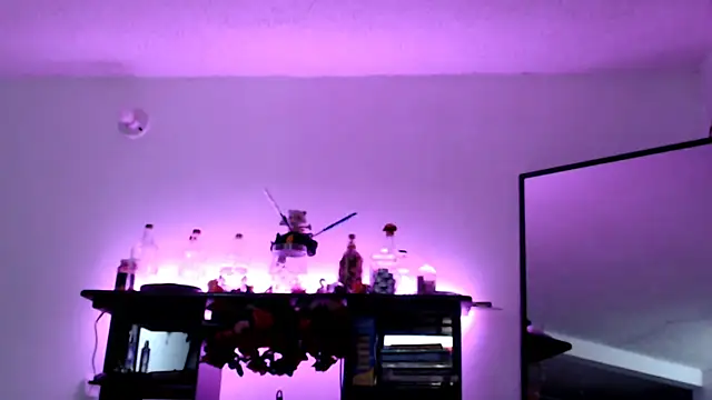 Snapshot of Hellen_dumont chatting on 13, 2, 2026 Hellen dumont online show from 13, 2, 2026