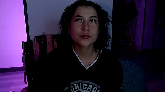 Snapshot of Hellen_dumont chatting on 26, 2, 2026 Hellen dumont online show from 26, 2, 2026