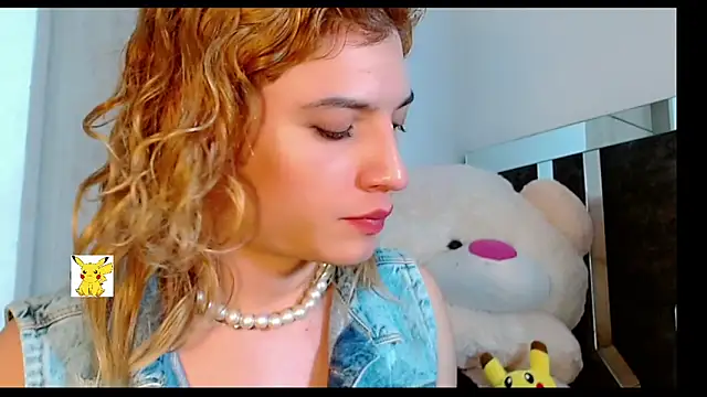 Snapshot of honey_skin chatting on 19, 3, 2025 honey skin online show from 19, 3, 2025