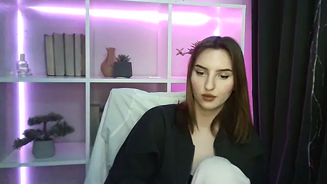 X Alisa online show from 5, 2, 2025