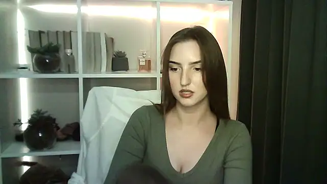 X Alisa online show from 29, 9, 2025