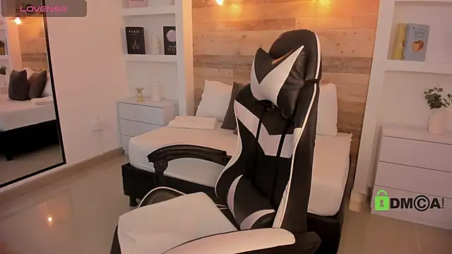 candy summer28 online show from 9, 4, 2026