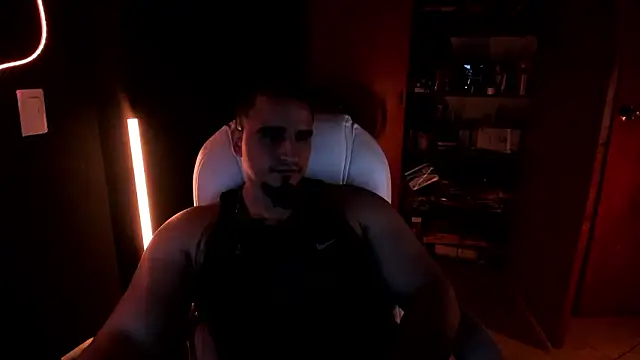 Snapshot of kingbear777 chatting on 16, 2, 2026 kingbear777 online show from 16, 2, 2026