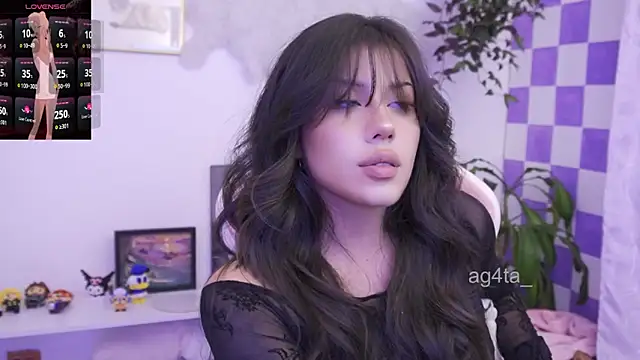 Snapshot of Ag4ta_ chatting on 29, 10, 2025 Ag4ta online show from 29, 10, 2025