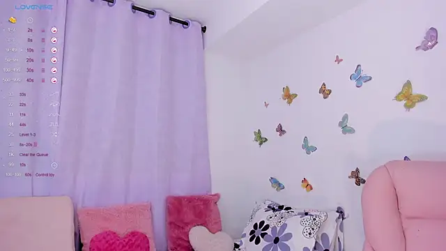 Snapshot of _Arianna08_ chatting on 23, 12, 2024 Arianna08 online show from 23, 12, 2024