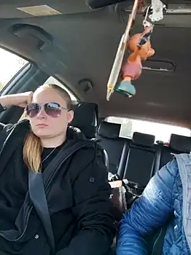 ElenaMaeer online show from 6, 10, 2025