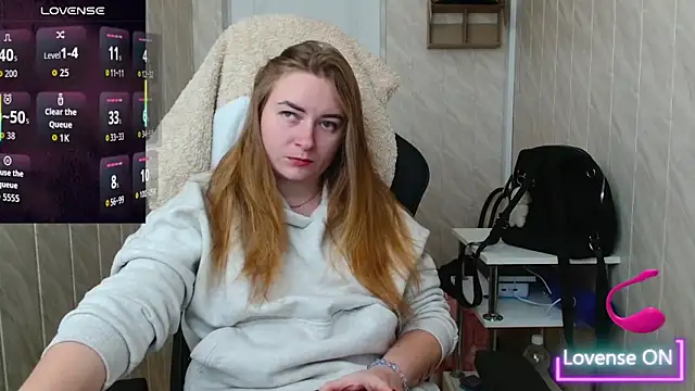 ElenaMaeer online show from 15, 11, 2025