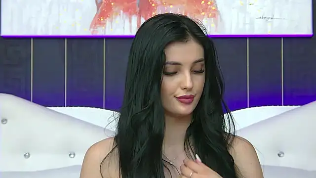 SophiaVilner online show from 1, 2, 2025