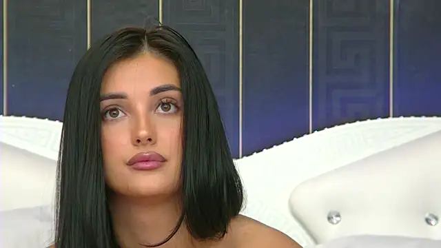 SophiaVilner online show from 13, 12, 2025