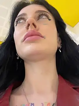 Snapshot of Melissa_crazy chatting on 1, 2, 2025 Melissa crazy online show from 1, 2, 2025