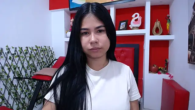 Letty Plugxo online show from 11, 1, 2026