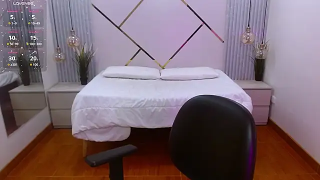 LenaRoses online show from 15, 10, 2025