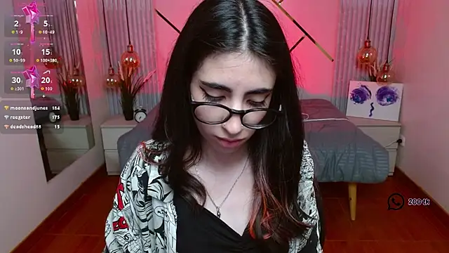 Snapshot of LenaRoses chatting on 27, 5, 2026 LenaRoses online show from 27, 5, 2026