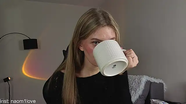 Snapshot of Naomi_Girly chatting on 16, 9, 2025 Naomi Girly online show from 16, 9, 2025