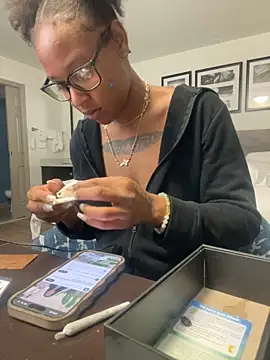 slimerlla online show from 8, 11, 2025