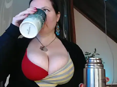 Snapshot of amorelara chatting on 1, 3, 2025 amorelara online show from 1, 3, 2025