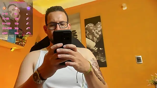 Snapshot of Jerry_hot1 chatting on 5, 11, 2025 Jerry hot1 online show from 5, 11, 2025