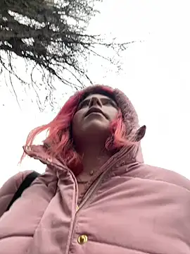 RiriRoseey online show from 1, 3, 2025