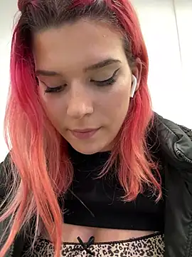 RiriRoseey online show from 3, 3, 2025