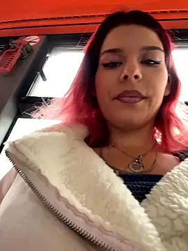 RiriRoseey online show from 18, 11, 2025