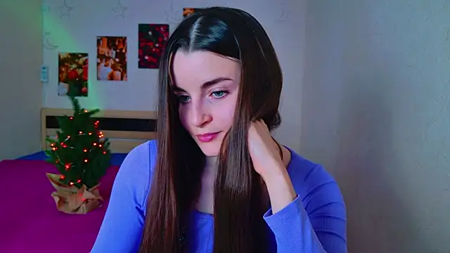 Snapshot of Miss_Arwen chatting on 18, 12, 2024 Miss Arwen online show from 18, 12, 2024