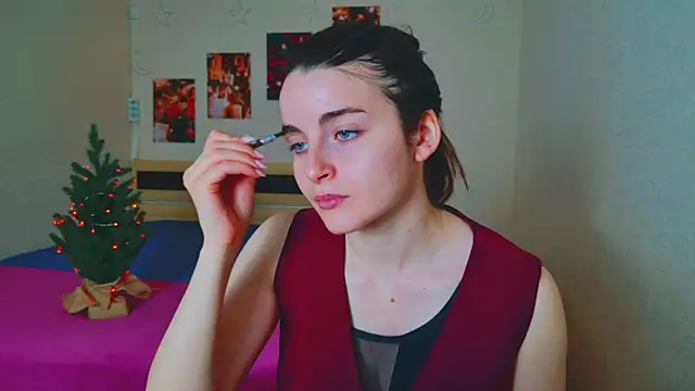 Snapshot of Miss_Arwen chatting on 24, 12, 2024 Miss Arwen online show from 24, 12, 2024