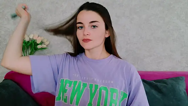 Snapshot of Miss_Arwen chatting on 9, 9, 2025 Miss Arwen online show from 9, 9, 2025