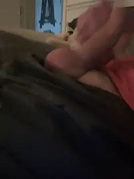 Snapshot of Shyboy817 chatting on 29, 10, 2025 Shyboy817 online show from 29, 10, 2025