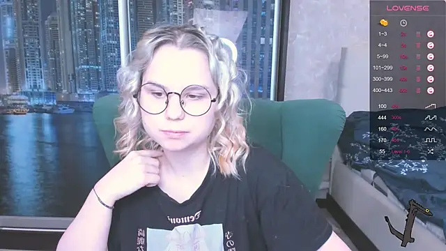 miray kuriyama123 online show from 17, 12, 2024