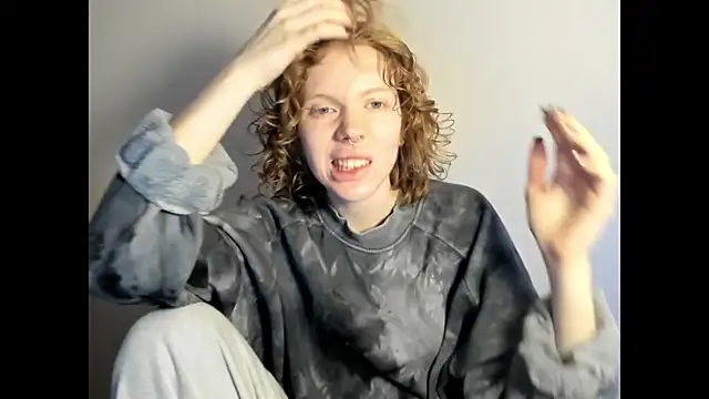 Snapshot of StellaDavis chatting on 28, 11, 2025 StellaDavis online show from 28, 11, 2025